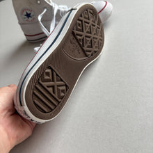 Load image into Gallery viewer, Converse White hi-tops - UK2
