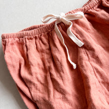 Load image into Gallery viewer, Liilu Peach Bloomers - 2 years
