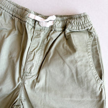 Load image into Gallery viewer, Zara Green Shorts - 4-5 years

