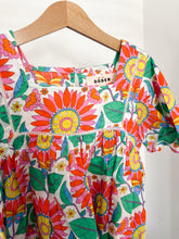Load image into Gallery viewer, Mini Boden Flower Dress - 8-9 years

