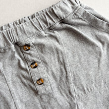 Load image into Gallery viewer, The Simple Folk Grey Shorts - 5-6 years
