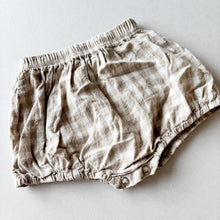 Load image into Gallery viewer, Bebe Holic Gingham Bloomers - 6-12 months
