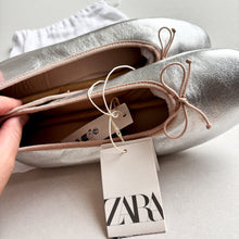 Load image into Gallery viewer, Zara Silver Ballet Flats Pumps - UK3 (BNWT)
