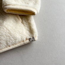 Load image into Gallery viewer, Uniqlo White Fluffy Jacket - 12-18 Months
