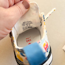 Load image into Gallery viewer, Converse Vehicles Low Rise Trainers - UK2
