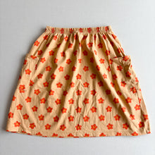 Load image into Gallery viewer, Emile &amp; Ida Flower Skirt - 6 years
