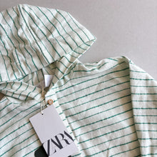 Load image into Gallery viewer, Zara Green Stripe Linen Blend Hooded Shirt - 4-5 years (BNWT)
