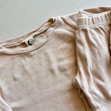 Load image into Gallery viewer, Sleepy Doe Pink Speckled Pyjamas - 1-2 years
