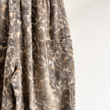 Load image into Gallery viewer, Claude &amp; Co Leopard Print Barrel Leg Trousers - 3-4 years
