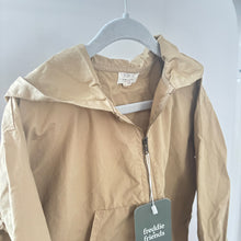 Load image into Gallery viewer, The Simple Folk Green Windbreaker - 5-6 years
