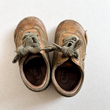 Load image into Gallery viewer, Bisgaard Shoes - EU20 / UK4
