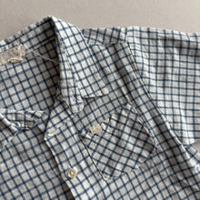 Load image into Gallery viewer, LALi White &amp; Blue Check Shirt - 4 years
