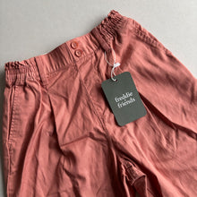 Load image into Gallery viewer, Uniqlo Pink Chinos  - 5-6 Years - BWNT
