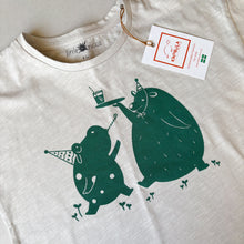 Load image into Gallery viewer, Kapbula Organics T-Shirt - 4-5 years - BNWT
