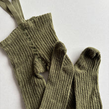 Load image into Gallery viewer, Silly Silas Green Tights - 2-3 Years
