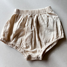 Load image into Gallery viewer, Bebe Holic Cream Bloomers - 6-12 months
